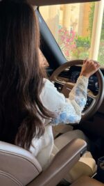 Jellyfish Abaya - Image 5